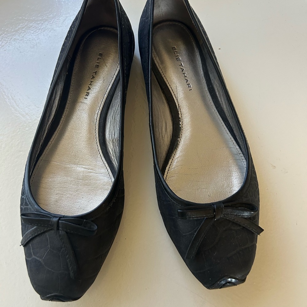 Elie Tahari Black Flats with Bow and Rounded Toe